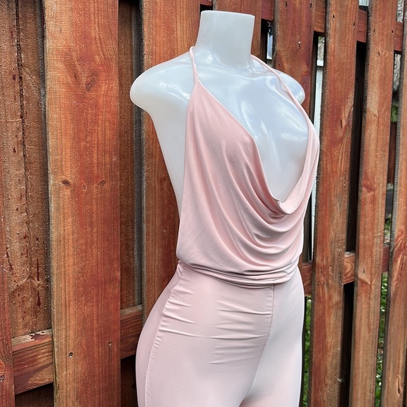 Uptown USA Chic Pink Halter Jumpsuit Size L - Picture 5 of 11